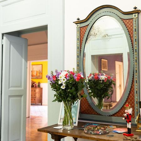 B&B Palazzo Mirelli Napoli Bagian luar foto