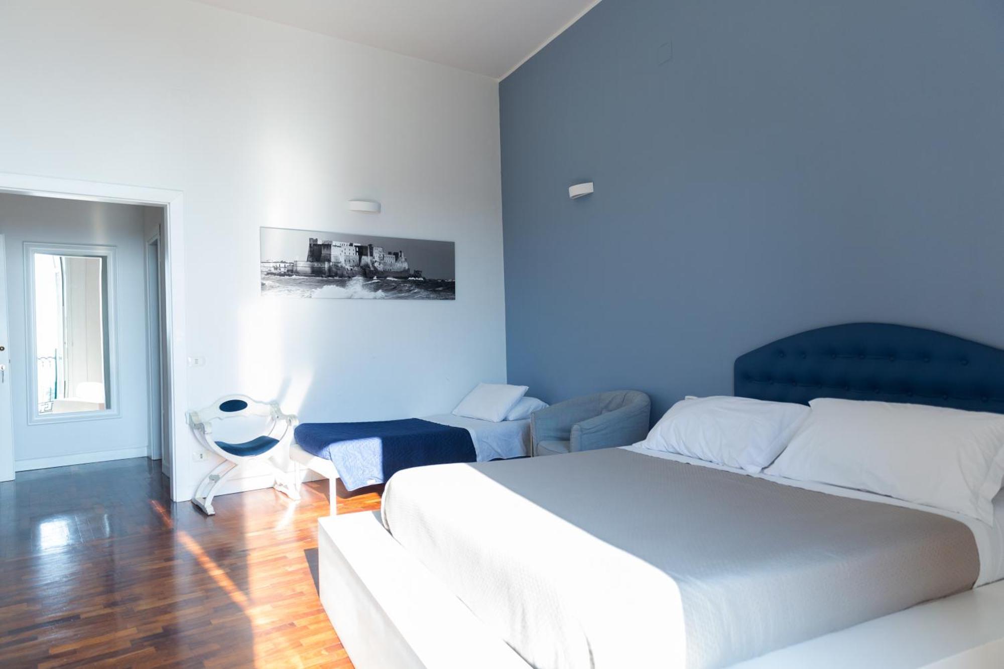B&B Palazzo Mirelli Napoli Bagian luar foto