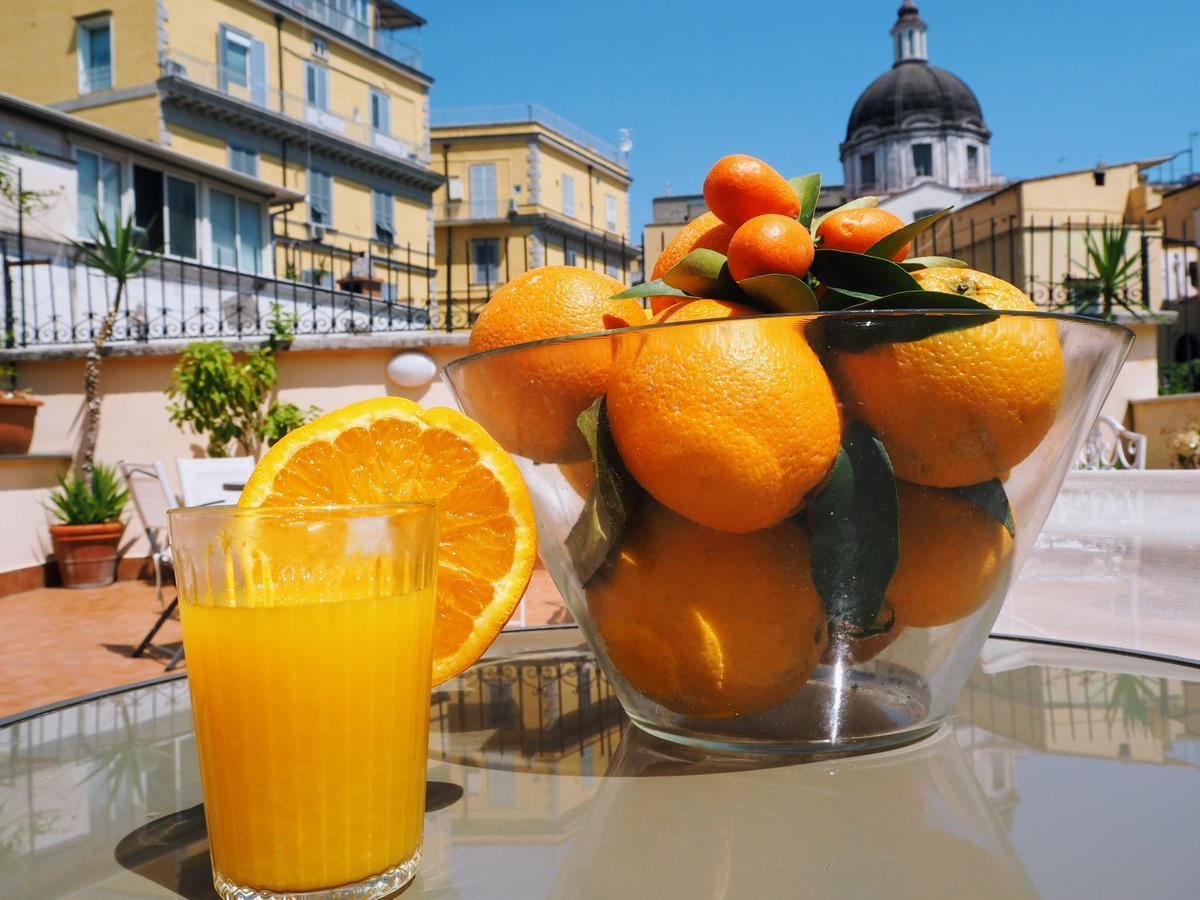 B&B Palazzo Mirelli Napoli Bagian luar foto